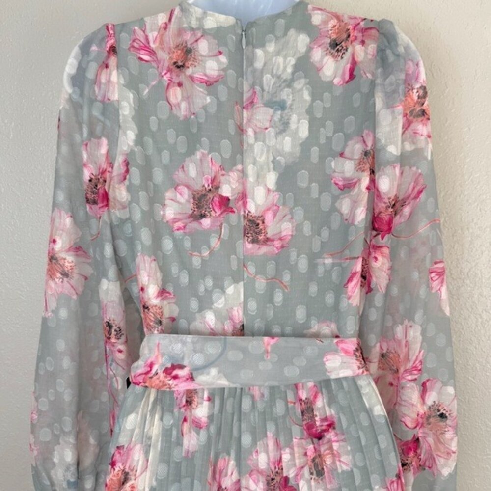 NWT Express floral long sleeve pleated wrap front romper spring M - Picture 9 of 12